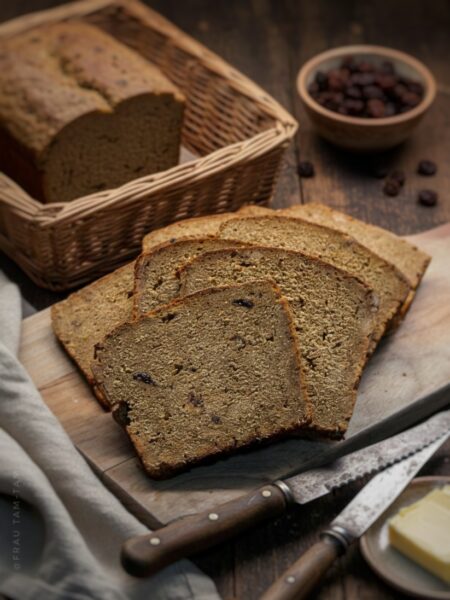 Rosinen-Vollkornbrot-@Frau-Tam-Tam.